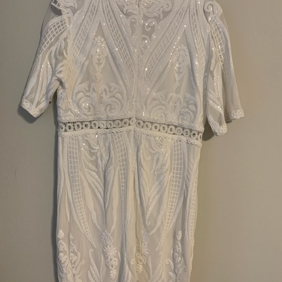 V Neck Mesh Lace and Sequins Mini Dress - Picture 2 of 4